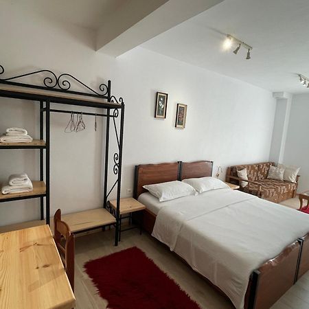 Bujtina Liana Voskopoje Otel Dış mekan fotoğraf