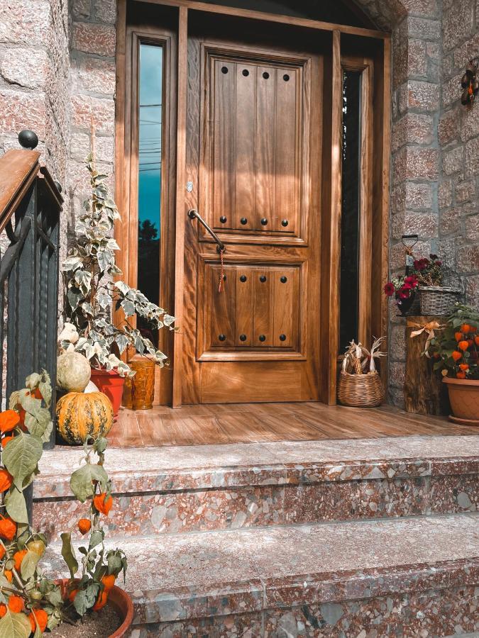 Bujtina Liana Voskopoje Otel Dış mekan fotoğraf