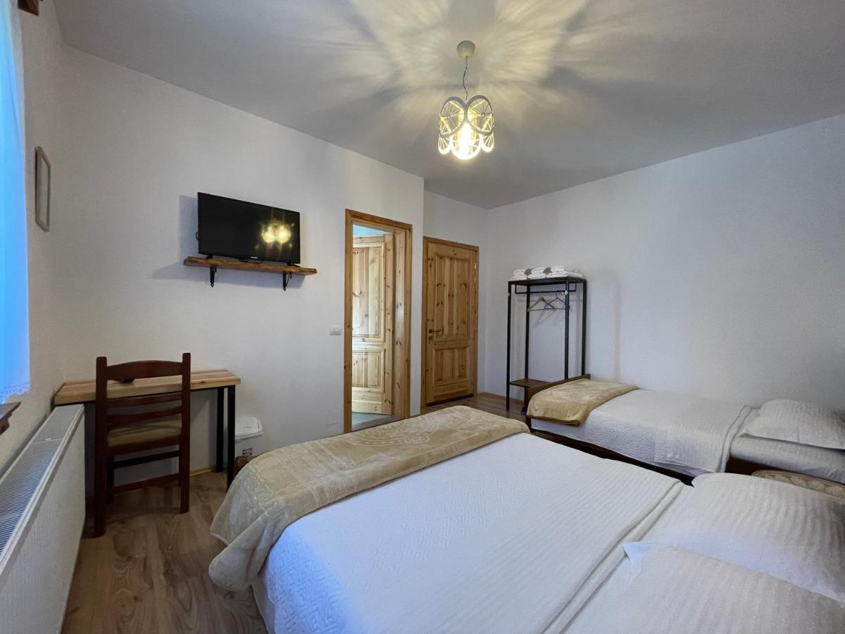 Bujtina Liana Voskopoje Otel Dış mekan fotoğraf