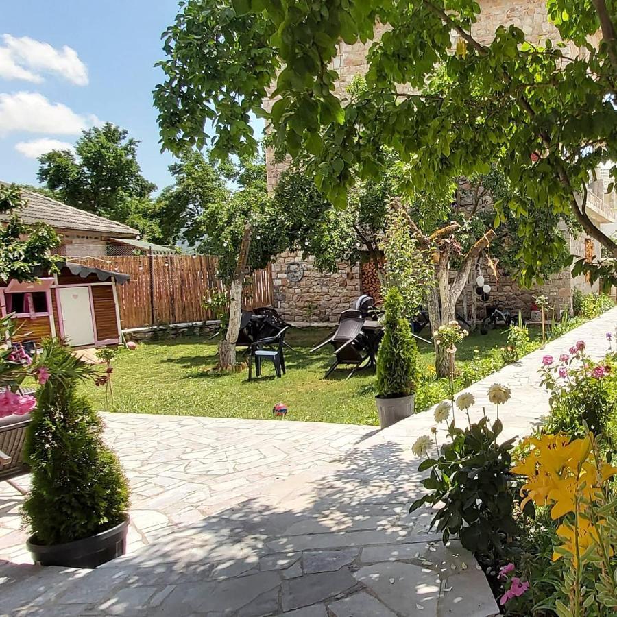Bujtina Liana Voskopoje Otel Dış mekan fotoğraf