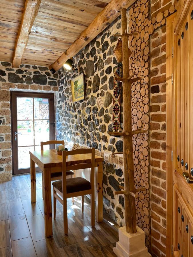 Bujtina Liana Voskopoje Otel Dış mekan fotoğraf