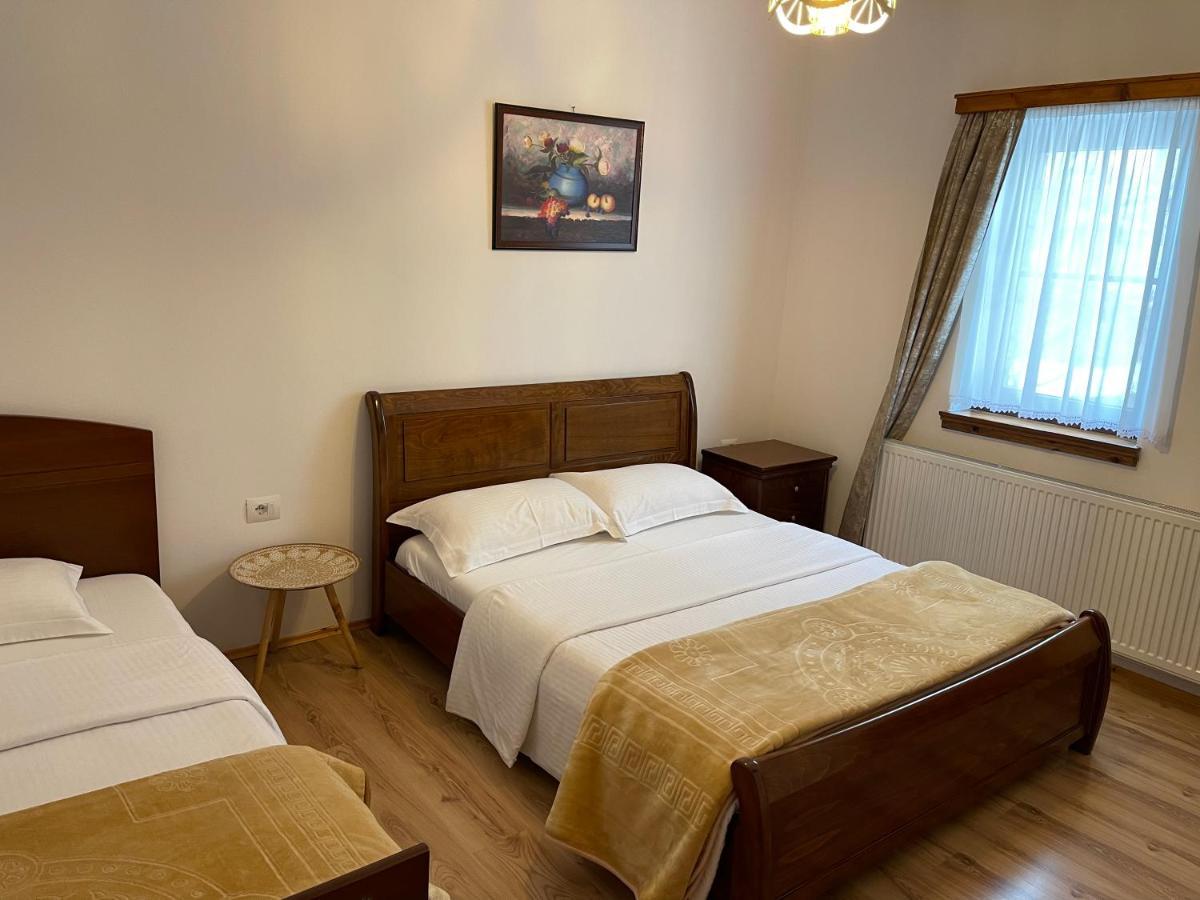 Bujtina Liana Voskopoje Otel Dış mekan fotoğraf