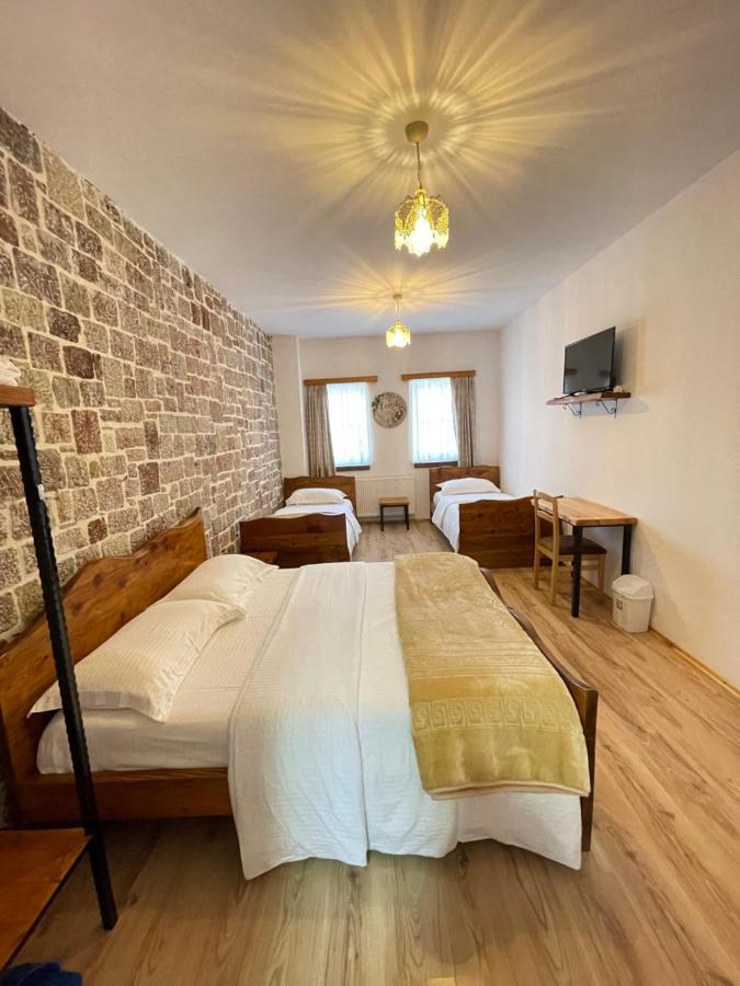 Bujtina Liana Voskopoje Otel Dış mekan fotoğraf