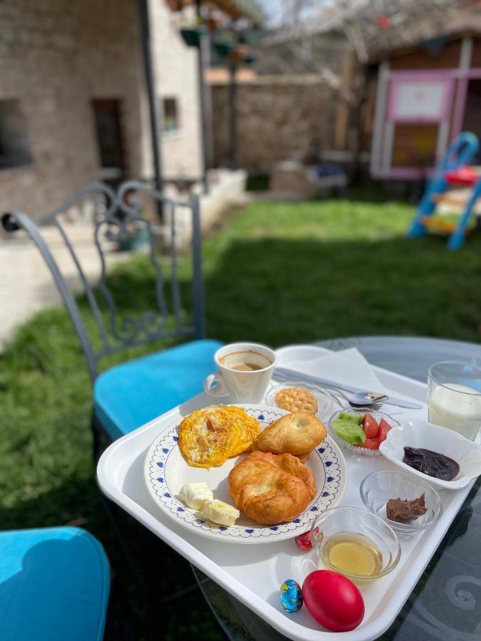 Bujtina Liana Voskopoje Otel Dış mekan fotoğraf