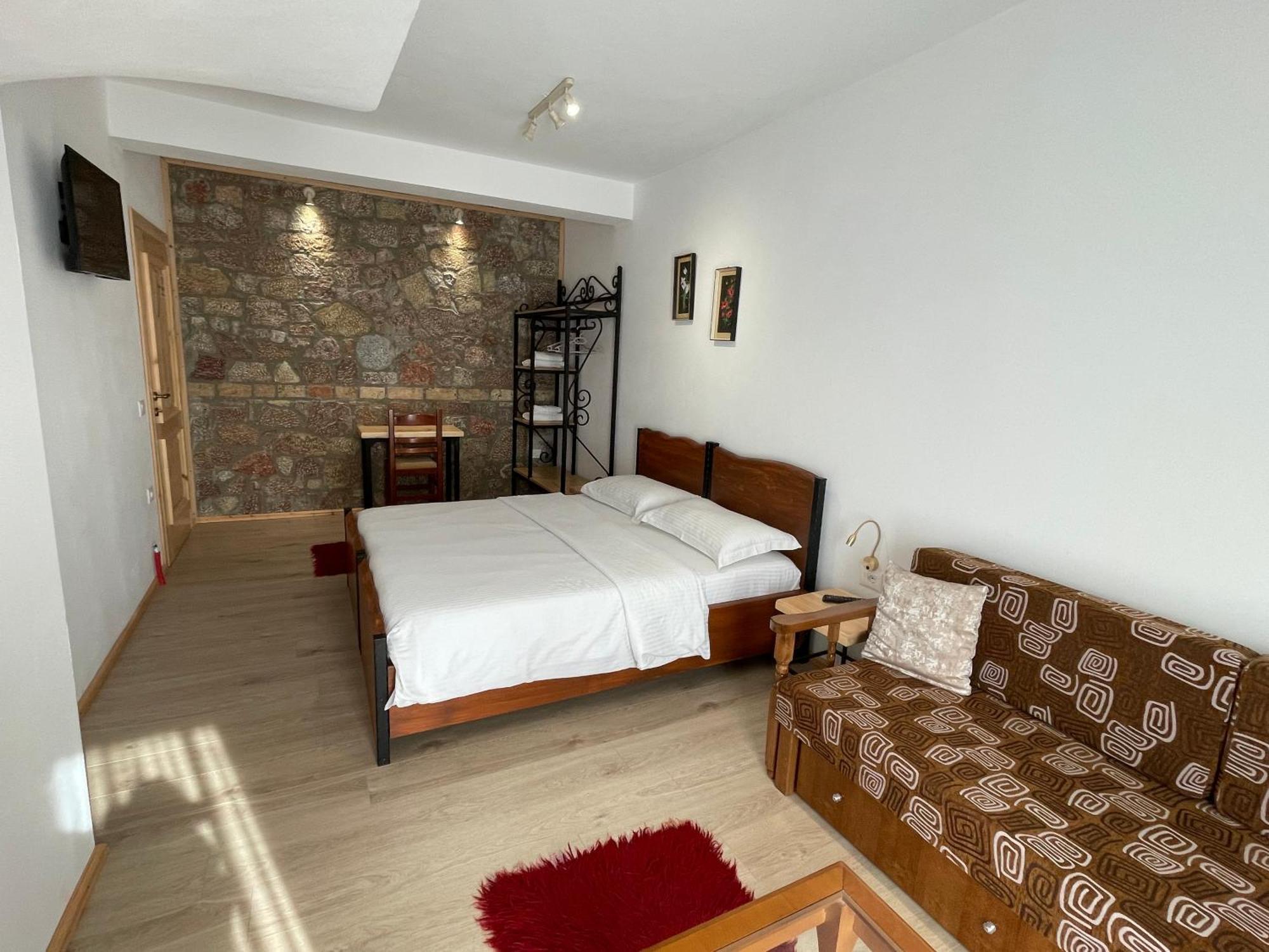 Bujtina Liana Voskopoje Otel Dış mekan fotoğraf