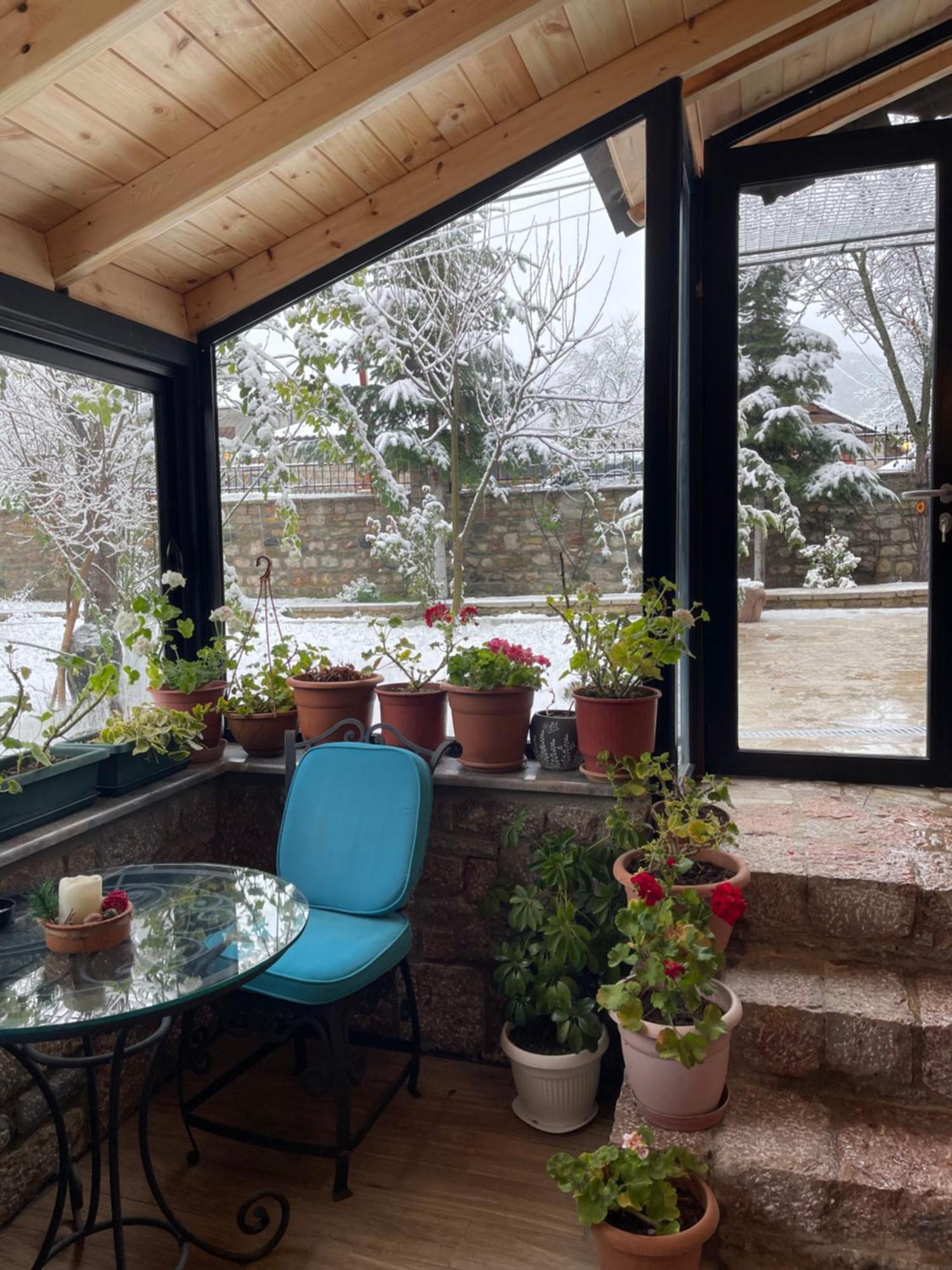 Bujtina Liana Voskopoje Otel Dış mekan fotoğraf