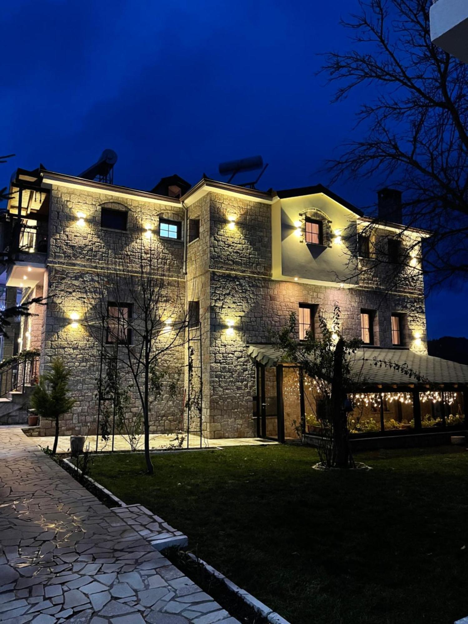 Bujtina Liana Voskopoje Otel Dış mekan fotoğraf