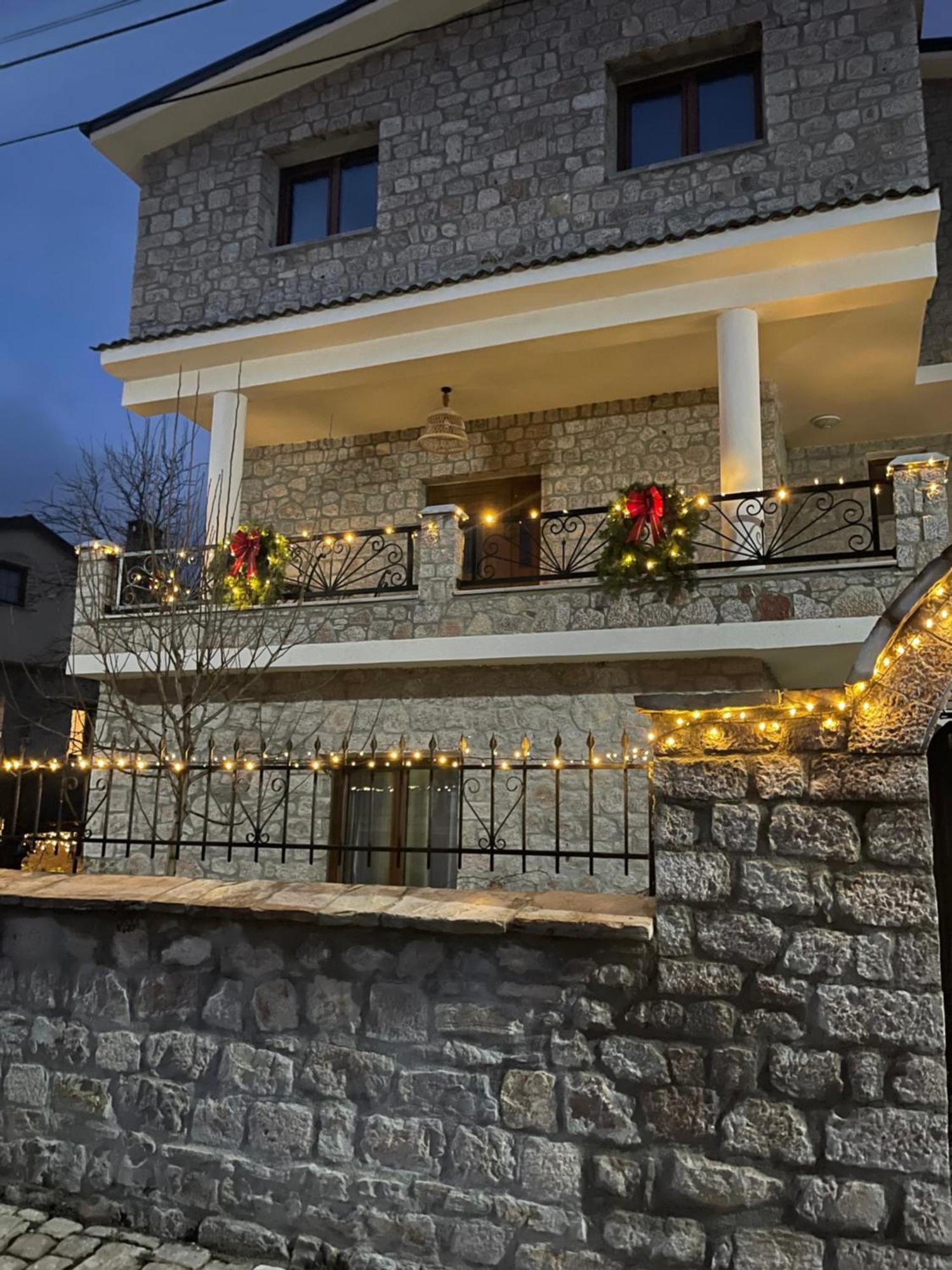 Bujtina Liana Voskopoje Otel Dış mekan fotoğraf